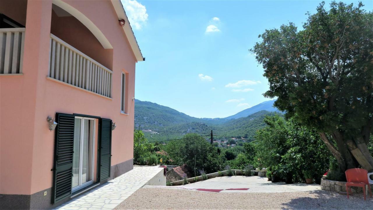 Apartment Marina *